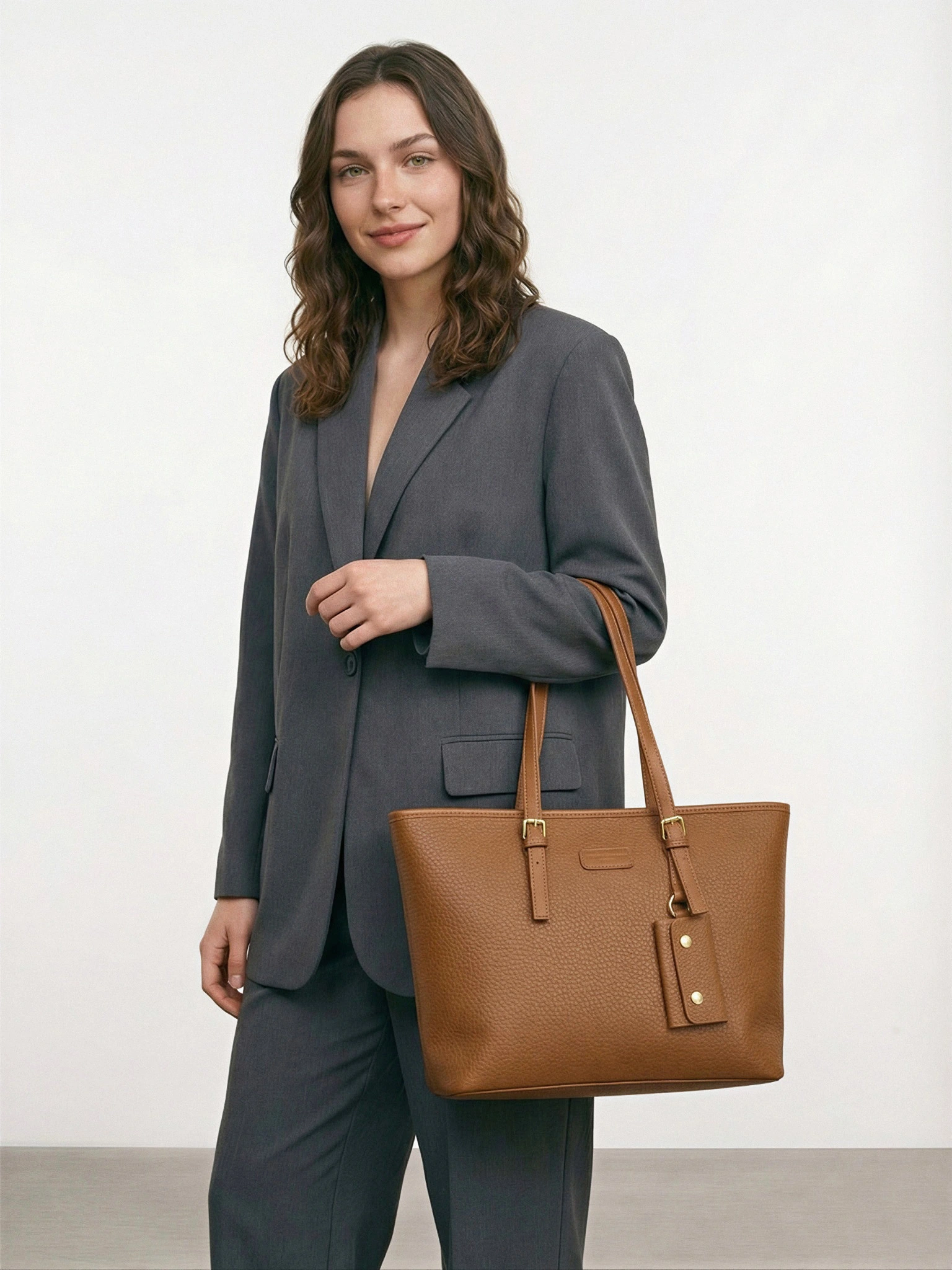 Сумка-тоут с ключницей в ассортименте